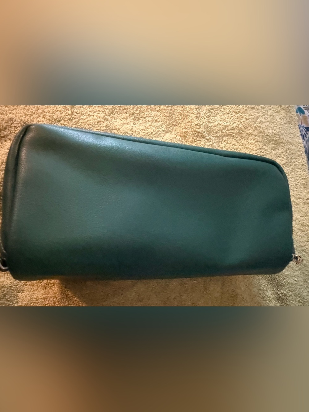 BEIS WICKED Toiletry Kit In Wicked Green. Brand New W/Original Packaging - Picture 3 of 12